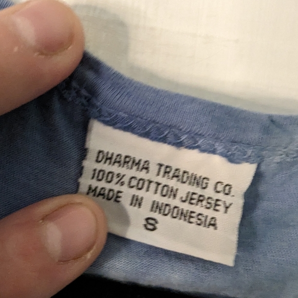 Small Basic Tie Dye super cute design - Picture 3 of 5